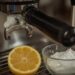 Hausmittel als Kaffeemaschinenreiniger: Besser nicht?