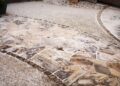 Naturstein für die Terrasse: Auswahl, Aufbau und Pflege